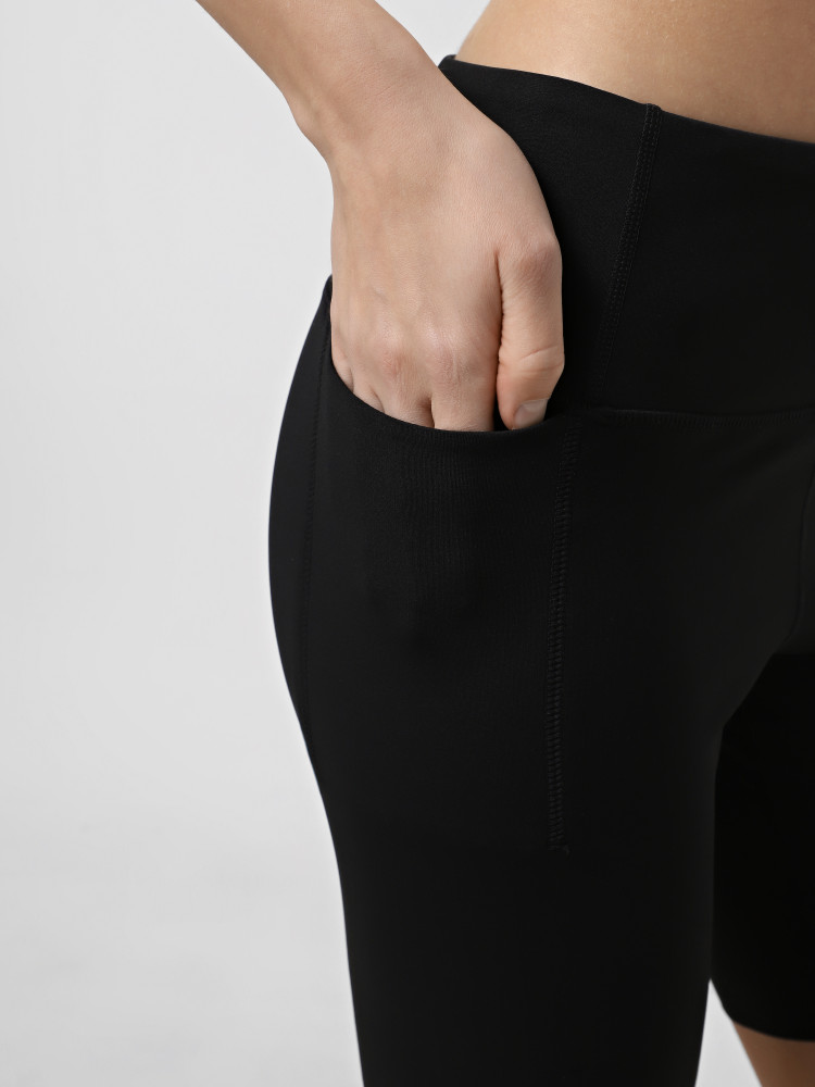 Шорти жіночі Radder Tanga чорні 922518-010