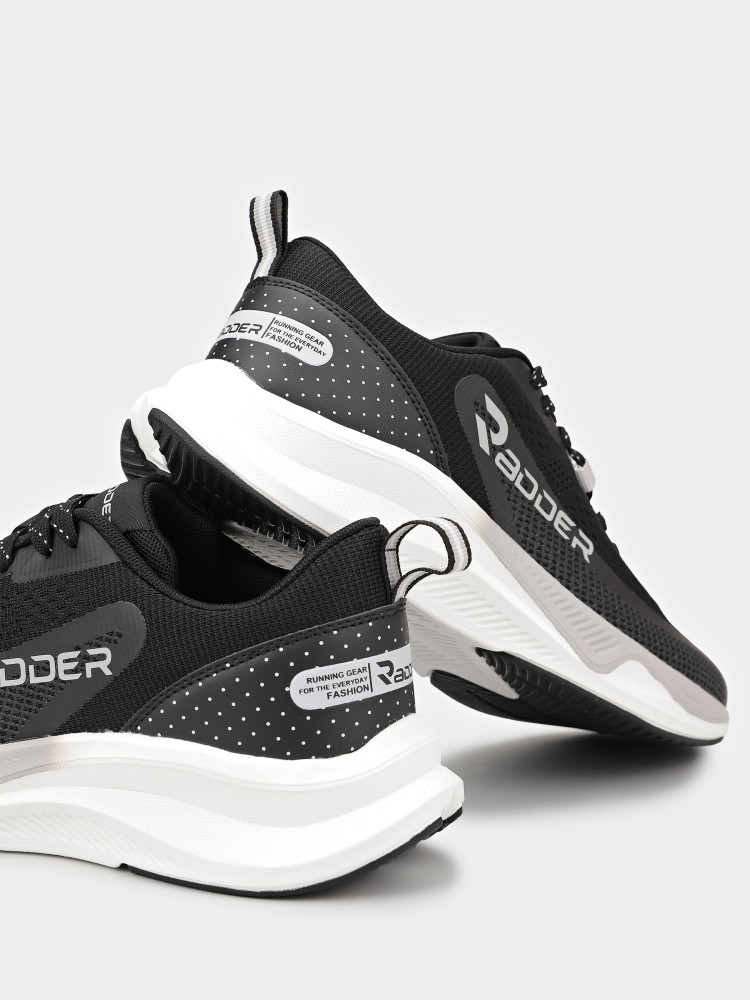Кросівки чоловічі Radder Fluent чорні 402502-010